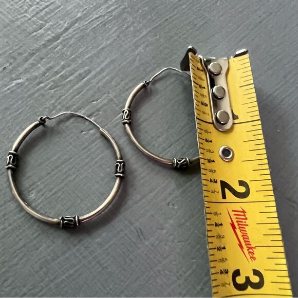 925 Sterling Silver Hoop Earrings - Picture 4 of 5